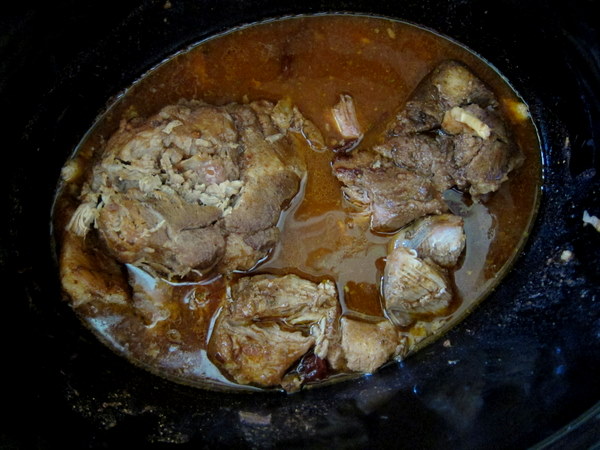 Slow-cooker_meat