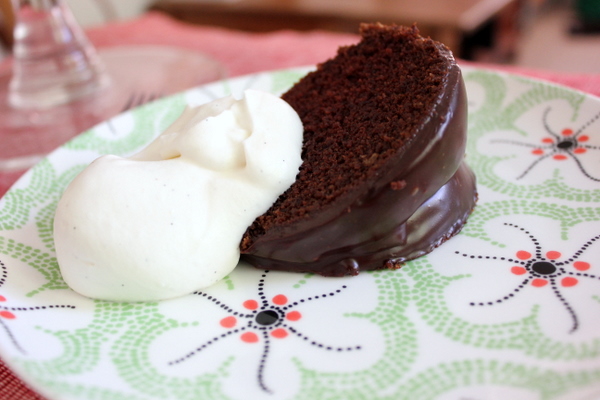 Chocolate_bundt_slice