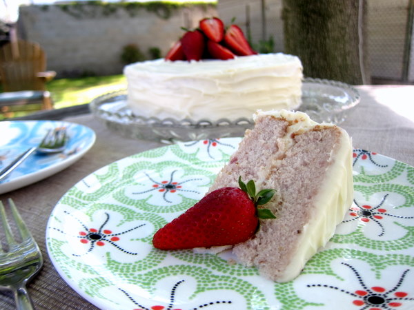 Strawberry_cake