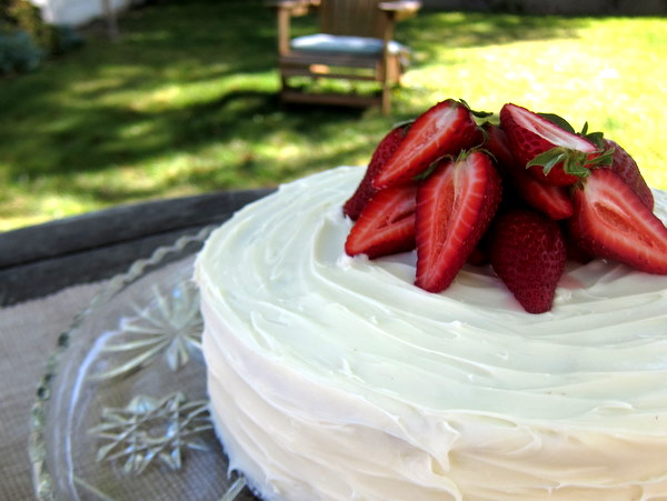 Strawberry_cake_2
